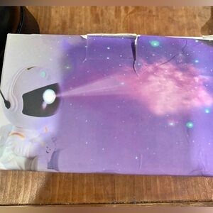 FINAL PRICE Astronaut Nebula Projector
